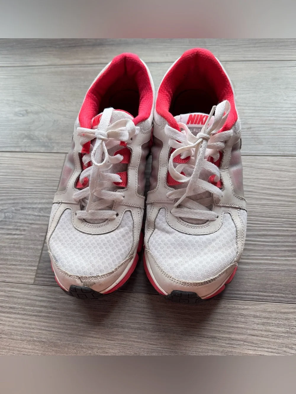 Nike Women’s White and Pink Dual-Fusion Running Sneakers